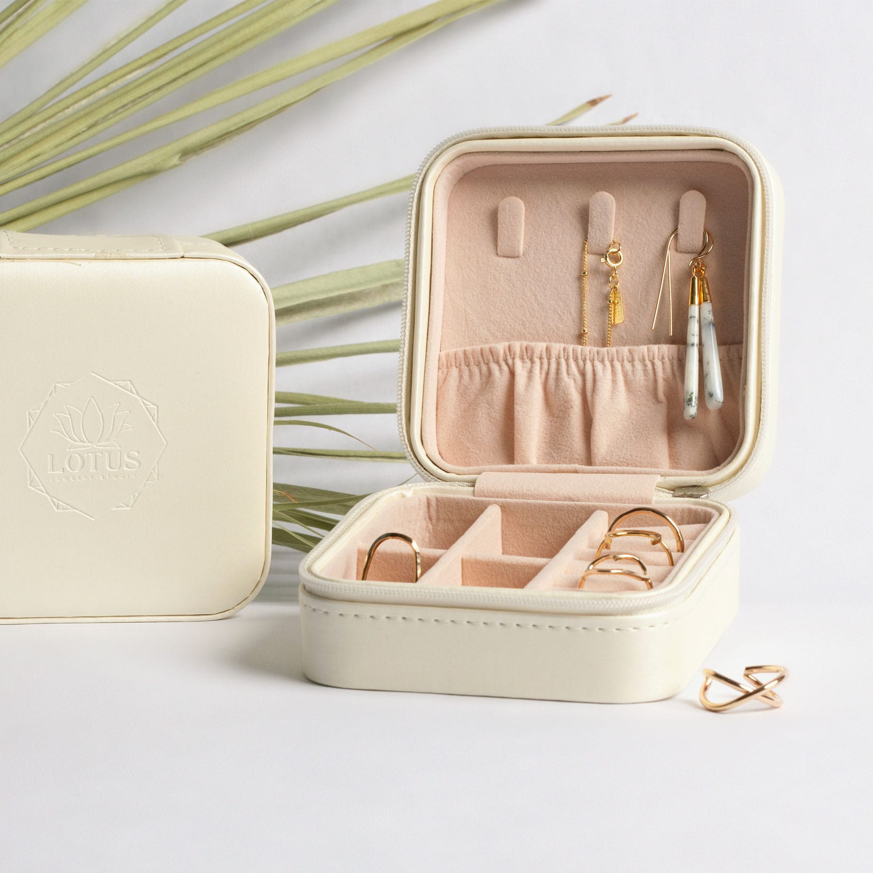 Travel Jewelry Case - Lotus Jewelry Studio